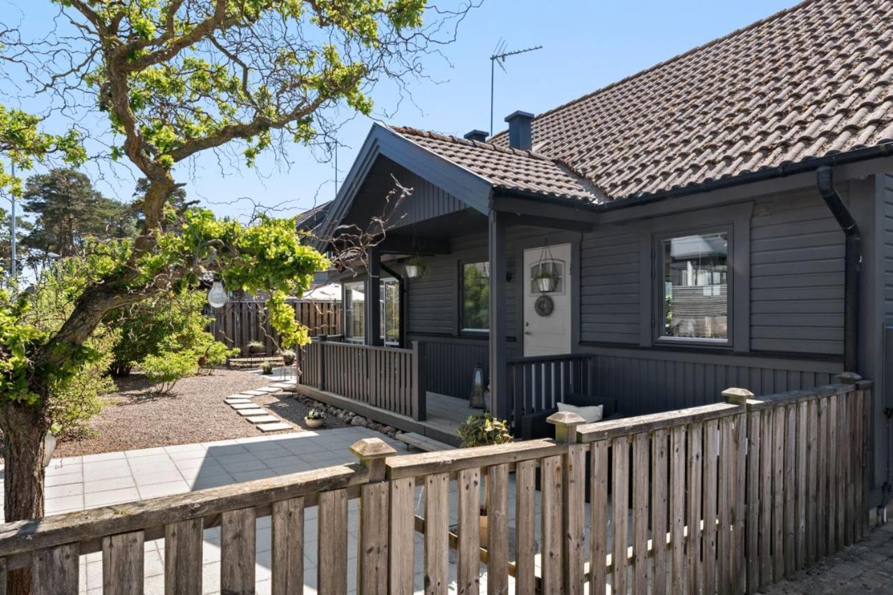 Charming 2-Floor House By The Sea In Ahus Sweden Åhus Exterior foto